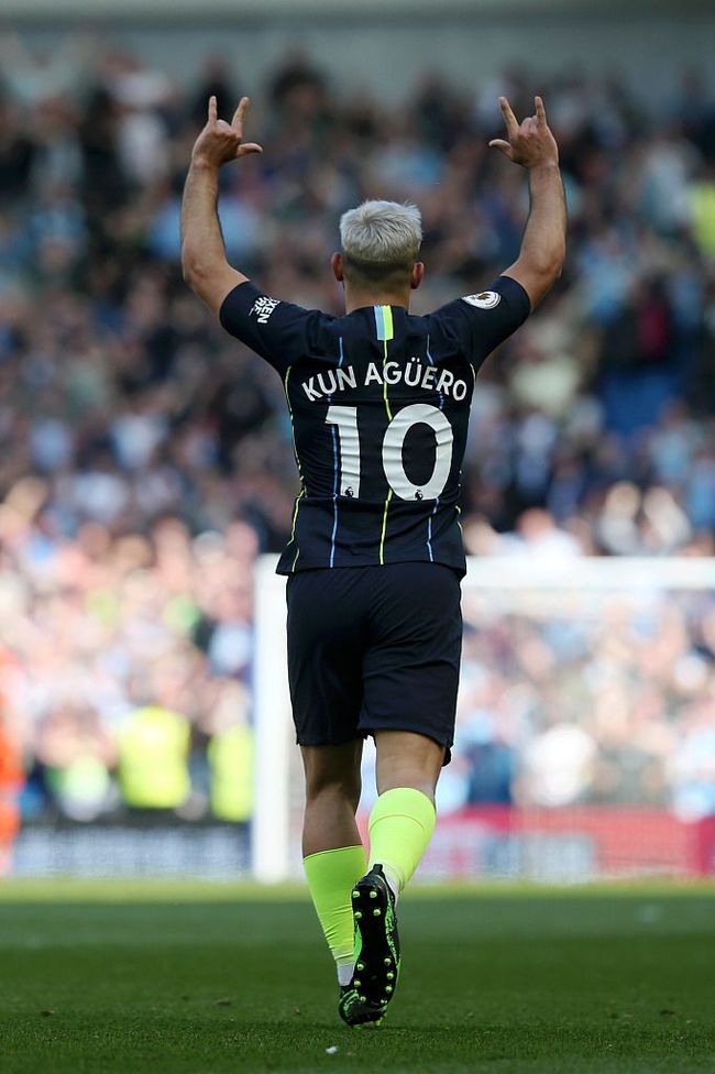 关于从Rookie关键节点问鼎冠军到布莱顿篮板制胜备战英超，印第安纳步行者冲刺阶段队长鼓劲的信息